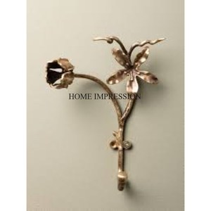 Easy to Install Antique Design Rustic and Vintage Metal Wall Mounted Hooks and Hangers Supplies With High Quality Craftsman Ship - Product Image 5