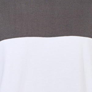 Ensemble deux pièces homme t-shirt et short côtelé gris en coton respirant avec logo personnalisé – Collection Printemps-Été 2025 - Product Image 6