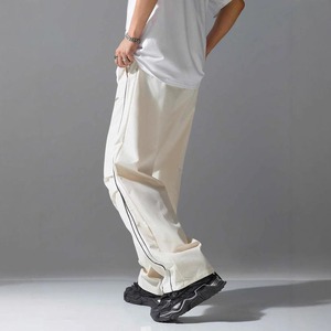 Vente en gros Nouveau pantalon d'entraînement coupe-vent grande taille tendance Pantalon d'entraînement léger et décontracté - Product Image 3
