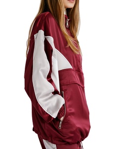 Chaquetas universitarias de satén de poliéster 100% hechas a medida, venta al por mayor, chaquetas de béisbol de satén transpirables, chaquetas universitarias de satén con ribete personalizado - Product Image 1