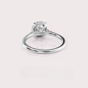 แหวนเพชรเม็ดเดี่ยวทรงกลม 18KT ทองคำขาว/ทองคำเหลือง/ทองคำโรสโกลด์ ประดับเพชรเพาะเลี้ยง พร้อมวงแหวนประดับเพชรแบบพาเว่ - Product Image 4