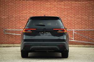 Pristine Clean Usado 2-02-4 T-0-y-0-t _ GRAND HIHLAN_ER XLE HYBRID CAR VEHICULO coches usados - Product Image 2