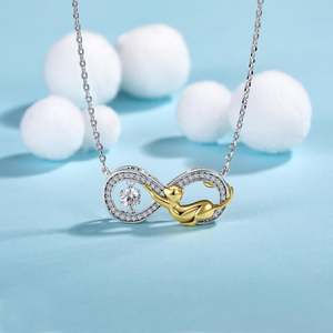 Collier pendentif chat personnalisé avec pierre de naissance en or plaqué or Jeulia - Product Image 4