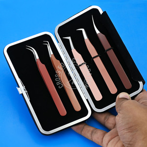 Pinzas de Extensión de Pestañas con Punta de Fibra Premium, Variedad de Colores, Punta en X, Volumen, Curvadas, Clásicas, con Logotipo Personalizado - Product Image 1