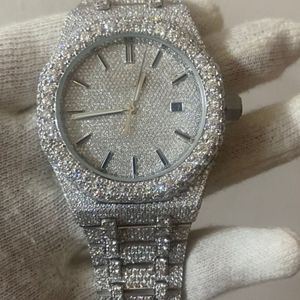 Reloj Moissanite de lujo asequible | VVS Iced Out Skeleton | Venta al por mayor Diamond Tester Pass - Product Image 3