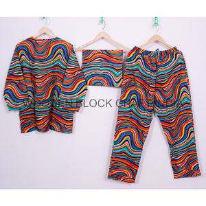 Conjunto de pijama floral acogedor para mujer, ropa de dormir transpirable cómoda con encantadores estampados florales para descansar - Product Image 4