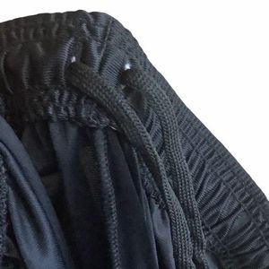 Short de basket-ball à séchage rapide pour hommes Poches Motif solide Maille de laine Vêtements de sport pour l'entraînement en salle de sport Course à pied Décontracté Usage sportif quotidien - Product Image 6