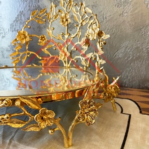 Giá Đỡ Bánh Bằng Kim Loại Bán Chạy Nhất Để Trang Trí Tiệc Cưới Giá Đỡ Tất Cả Bánh Thiết Kế Mới Màu Vàng Để Trang Trí Tiệc Sinh Nhật - Product Image 4