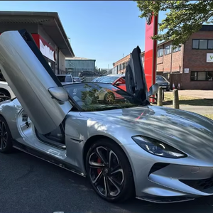 2025 M-G argenté C-Yberster Wagon 77kWh GT double moteur boîte de vitesses automatique sièges en cuir toit ouvrant phares à LED direction droite arrière - Product Image 1