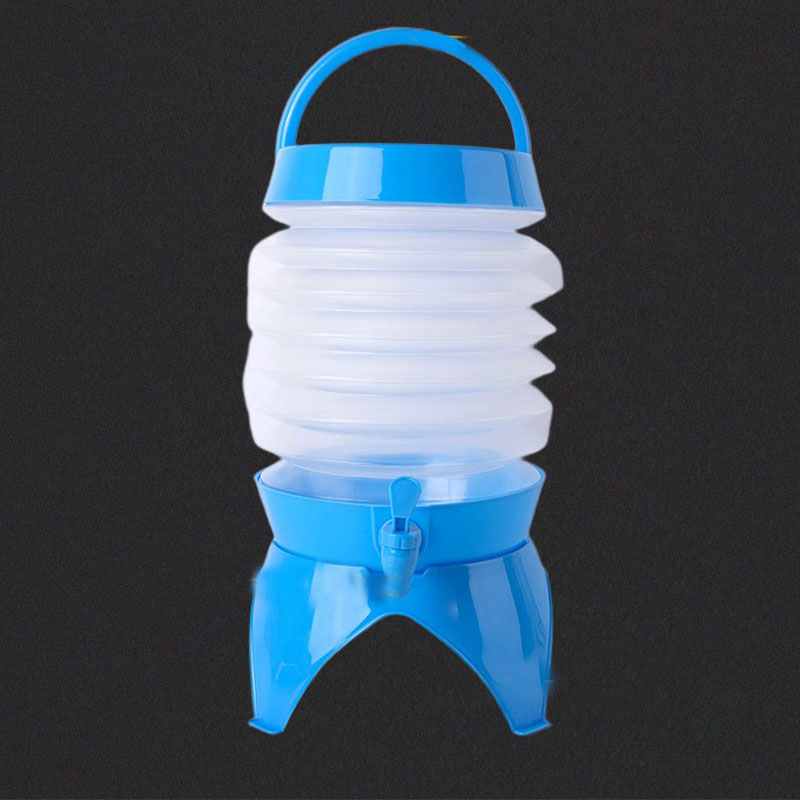 Il nuovo Dispenser per bere da campeggio porta un contenitore per acqua pieghevole portatile per bambini in plastica