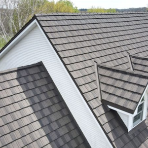 Nouvelle Arrivée Gris Bardeaux Tuiles 0.3 0.4 0.5mm Épaisseur Pierre Enduit Métal <span class=keywords><strong>Tuile</strong></span> En Aluminium Zinc Acier Feuille De <span class=keywords><strong>Toiture</strong></span> - Product Image 5