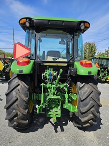 Tractores usados Johnn Deeree 5100E en venta - Product Image 3