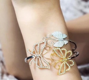 สร้อยข้อมือผีเสื้อกำไลข้อมือผู้ชายผู้หญิงสร้อยข้อมือเพชรโมอิสเงินสเตอร์ลิงของขวัญวันครบรอบที่สวยงามและเครื่องประดับฮิปฮอป - Product Image 4