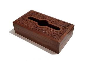 Porte-boîte à mouchoirs en bois personnalisé avec des options de gravure uniques pour la décoration féminine des espaces contemporains Vente en gros - Product Image 4