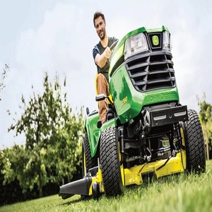 Tracteur d'occasion John Deere X590, 45 CV, 4x4, transmission par engrenages, en stock, livraison rapide, offres de gros - Product Image 6