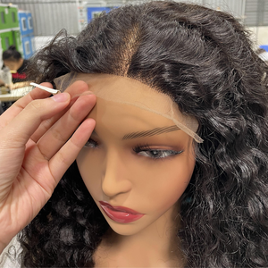 Perruque bouclée noire naturelle de haute qualité en cheveux humains vietnamiens 100% réels, vente en gros - Product Image 2