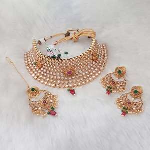 Nikita Arts Fine Jewelry Set AD Stone Collier en cuivre avec Maang Tikka FBJ0006D - Product Image 1