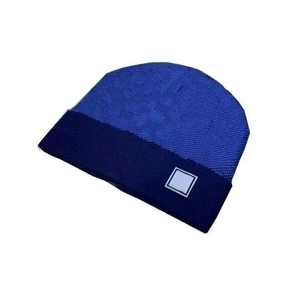 Bonnets en tricot légers pour l'hiver, conçus pour les voyages, la rue, les activités de plein air, les occasions décontractées et le port quotidien, offrant un ajustement confortable - Product Image 6