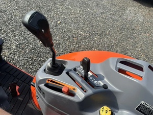ซัพพลายเออร์ที่ดีที่สุด รถแทรกเตอร์ Kubota L3560 37 แรงม้า ขับเคลื่อน 4 ล้อ ขนาดกะทัดรัด เครื่องยนต์ดีเซล ระบบไฮโดรสแตติก พร้อมตัวเลือกติดตั้งหัวเก๋งและที่ตักดินด้านหน้า ราคาถูก ขาย - Product Image 6