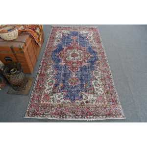 Alfombra Turca de 3.7x7.2 pies, Alfombra Vintage, Alfombra Marroquí de Lana Azul y Roja - Product Image 1