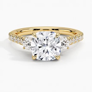 Anillo de compromiso de diamante cultivado en laboratorio de oro hecho a mano de alta demanda Amarillo Blanco y oro rosa disponible para precio de exportación - Product Image 3