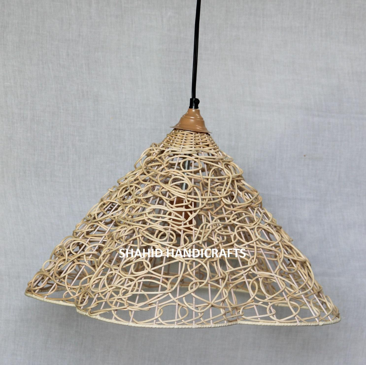 สีดำสีกากี