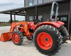 Tractor 2013 para M6060HD de 20 HP 4WD con Motor y Bomba - Duradero, Eficiente, Listo para Cualquier Terreno - Product Image 1