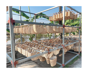 กระเป๋าผักตบชวาแฮนด์เมดคุณภาพสูงจากเวียดนามเป็นมิตรกับสิ่งแวดล้อมและมีสไตล์สำหรับส่งออก - Product Image 4