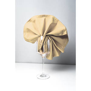 Tovagliolo in Tessuto Satinato Beige 54x54cm 50/50 Poliestere-Cotone B2B - Product Image 1