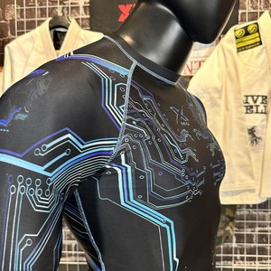 Prix d'usine Offre Spéciale produit MMA sur mesure Rash Guard en ligne vente dernière conception Rash Guard pour hommes - Product Image 3