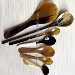 ช้อนเขาควายทำด้วยมือมีดออกแบบแกะสลักสำหรับเครื่องใช้บนโต๊ะอาหารจากฝ่าหลัก - Product Image 1