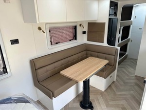 Commandez une maison mobile confortable, un camping-car, une remorque mobile pour le camping et les voyages, pour caravane de rue, camping-car prêt à l'exportation - Product Image 4