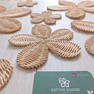 Colgante de pared decorativo para salas de estar Panel de Arte de madera hecho a mano con detalles de cuentas y lentejuelas - Product Image 4