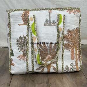 Bolso de compras con estampado de bloques florales de algodón hecho a mano, bolso de compras grande, bolso de mano de algodón, regalos asequibles para mujer para ella - Product Image 1