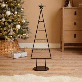 Triangle Shape <b>Wooden</b> Hanging Decoration Ideal for Creating Rustic Design for Home <b>Christmas</b> Decor <b>Wooden</b> <b>Tree</b> Decorative Item - Product Image 4