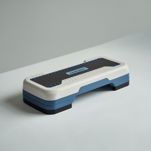 Banc d'entraînement aérobie en matériau ABS vert et blanc, un stepper pratique pour l'entraînement physique - Product Image 4