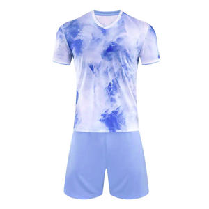 Fabricación de fábrica Ropa deportiva Uniforme de fútbol Color personalizado Uniforme de fútbol de alta calidad para adultos - Product Image 1