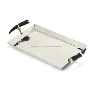 Plateau en métal artisanal moderne et élégant pour la décoration de la maison, imperméable et biodégradable, Zahid Exports, grand grossiste - Product Image 4