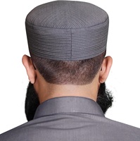 Faible MOQ, Vente en gros OEM, Bonnets de prière de voyage islamiques musulmans, imperméables, respirants, élégants, de style arabe, personnalisables, couvre-chefs 100%