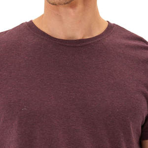 เสื้อยืดผ้าฝ้ายคอกลมสำหรับผู้ชายเสื้อคอตตอนคอกลมผ้าคอตตอนผสมสีแดงเข้มออกแบบโลโก้ได้ตามต้องการแขนสั้น - Product Image 2