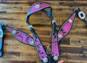 Headstall en cuir occidental de qualité supérieure avec design floral usiné à la main pour chevaux pour la formation et les spectacles de fournisseur indien - Product Image 4