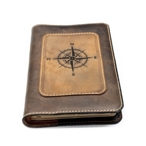 Bible Thinline en cuir pleine fleur de vache, faite à la main, personnalisable, avec couverture rechargeable, compas gravé, Bible NIV, cadeau - Product Image 3
