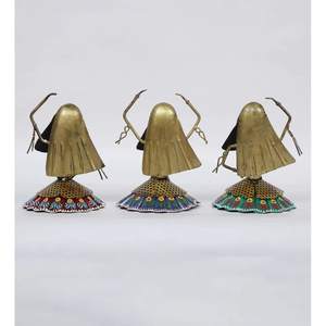 Juego de 3 Figuras de Muñecas Bailarinas Hechas a Mano, Venta Caliente, para Decoración del Hogar y la Oficina, Mujeres Bailarinas Elegantes y con Estilo al por Mayor - Product Image 5