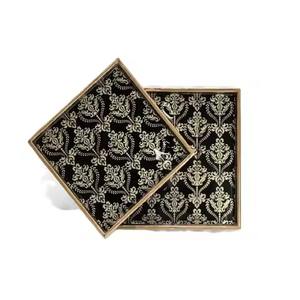 Plateau de service décoratif en bois avec impression émaillée pour la maison et les restaurants - Product Image 4