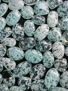 หินฮีมิมอร์ไมต์ธรรมชาติทำมือทรงหลวมสำหรับทำเครื่องประดับขัดเงา - Product Image 2