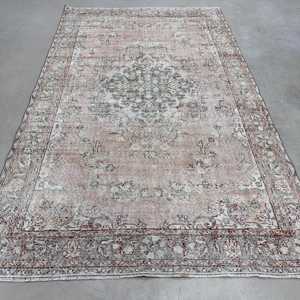 Vintage Turkish Rug 5.7x9.5 ft (175x291 cm), <b>Red</b> <b>Wool</b> Rug - Product Image 1