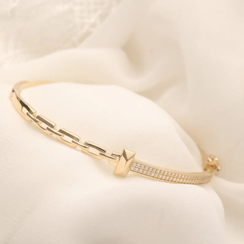 Majestic Twist 14k Solid Gold Chain Bangles Bracelet Fine Jewelry With Natural Diamonds Drop Shipping Wholesale Orders OEM ODM