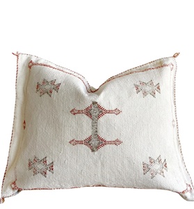 Housse de coussin en soie de cactus Sabra marocaine, taie d'oreiller Kilim, oreillers berbères, coussins Kelim, grossiste - Product Image 1