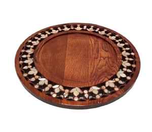 Assiette en bois d'acacia avec incrustation de nacre ronde, plat de service écologique, forme ovale, finition polie, cadeau d'affaires - Art indien - Product Image 1
