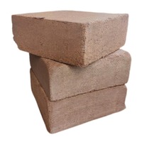 Produk Berkualitas  COCOPEAT  Blok 5kg Sabut Kelapa Berkualitas Tinggi 30x30x13CM  Ekspor Dari Indonesia